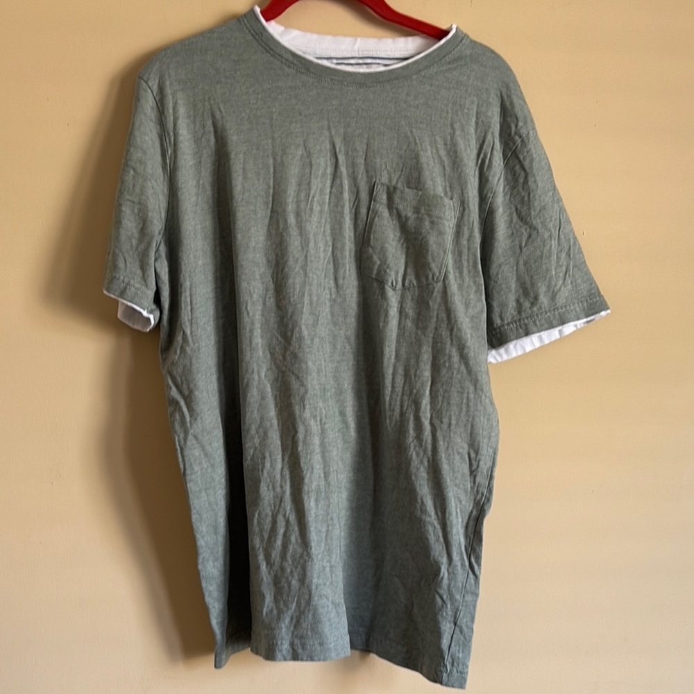 Denim & Flower Ricky Singh Men's Green and White Striped‎ T-Shirt Size Large